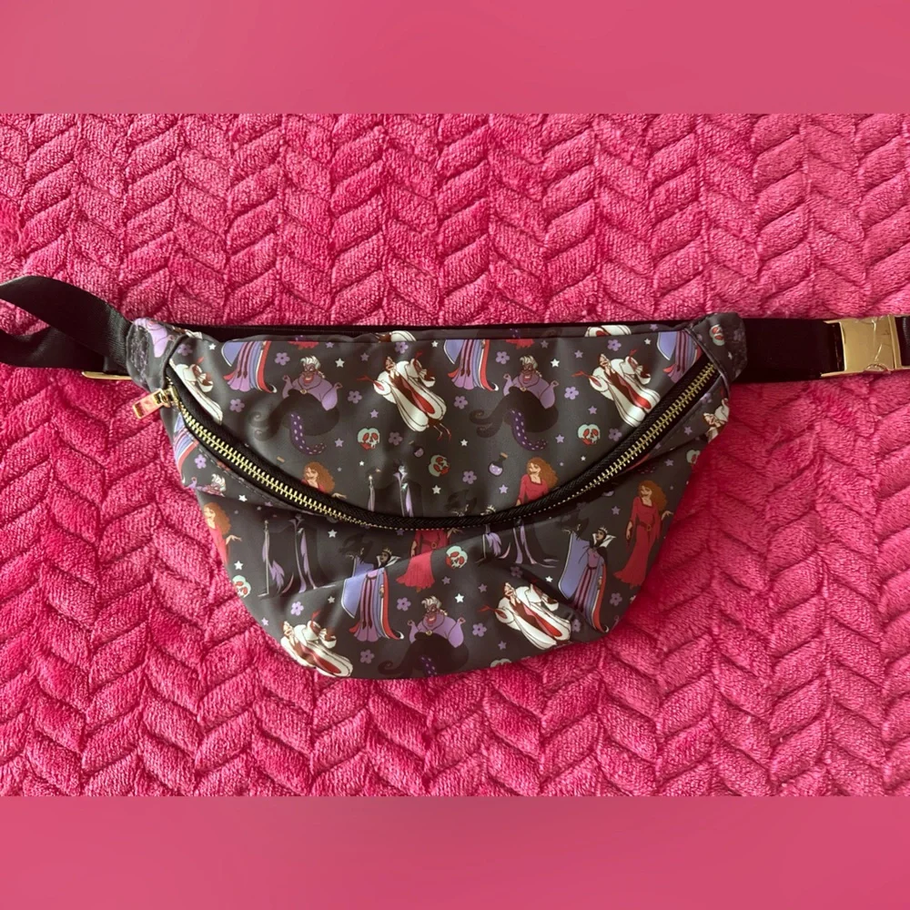 Disney Villains Fanny pack - Picture 1 of 6